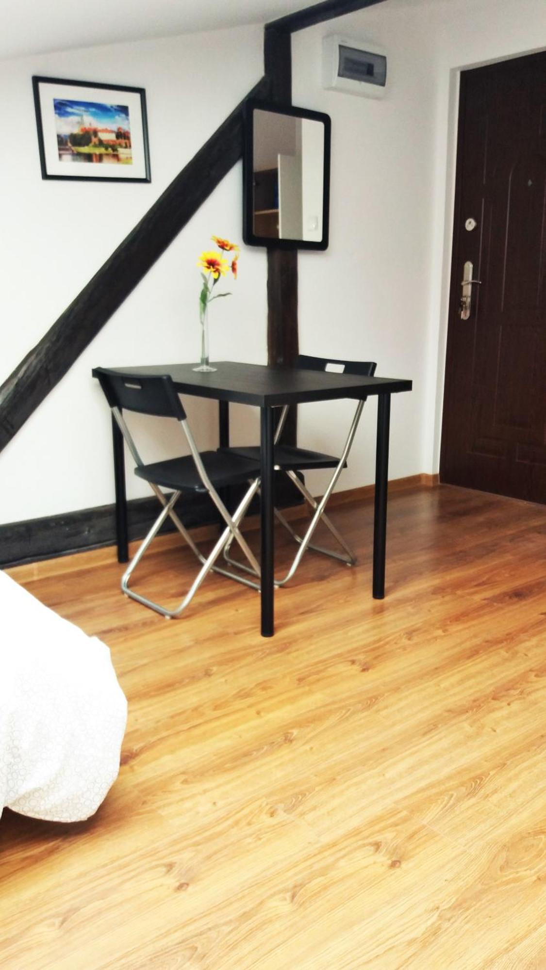 Nice Attic Studio Close To Old Town Air Conditioning - Klimatyzacja Cracovia Exterior foto